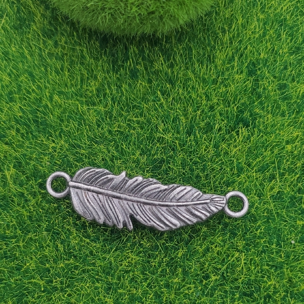 Silver Feather‎ Connector Pendant P313